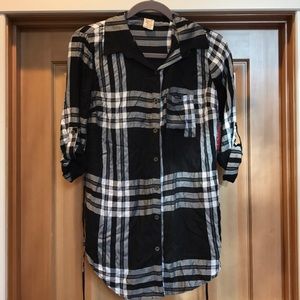 Fades glory plaid button down shirt